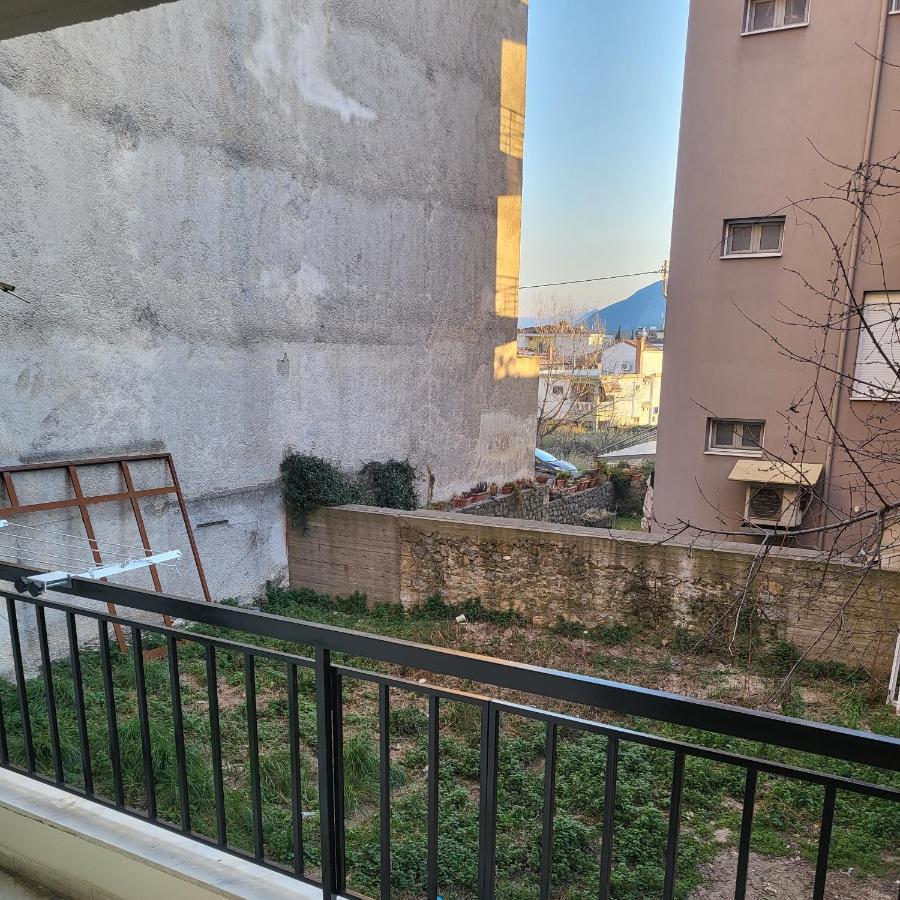 קאלאבאקה Kondoulis Apartment 2 מראה חיצוני תמונה